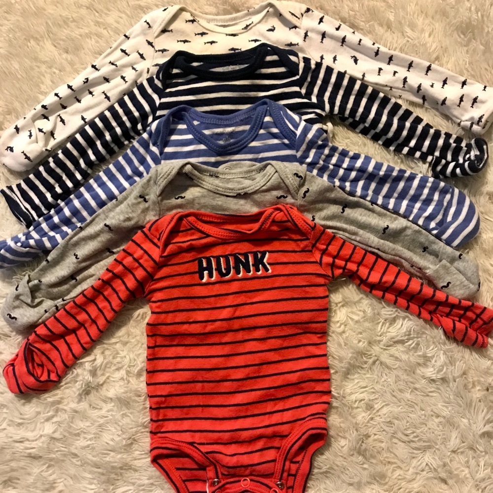 5pc Carter’s onesie